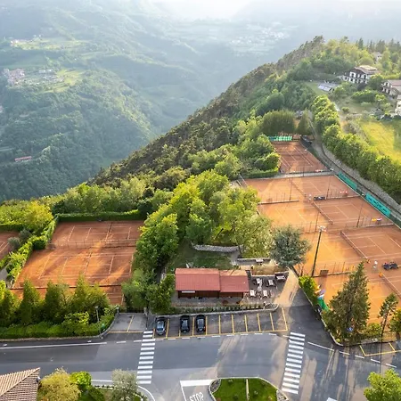 Pineta Campi Tremosine