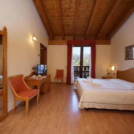 Hotel Pineta Campi Tremosine