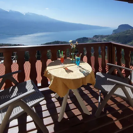 Hotel Pineta Campi Tremosine