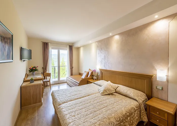 Hotel Pineta Campi Tremosine